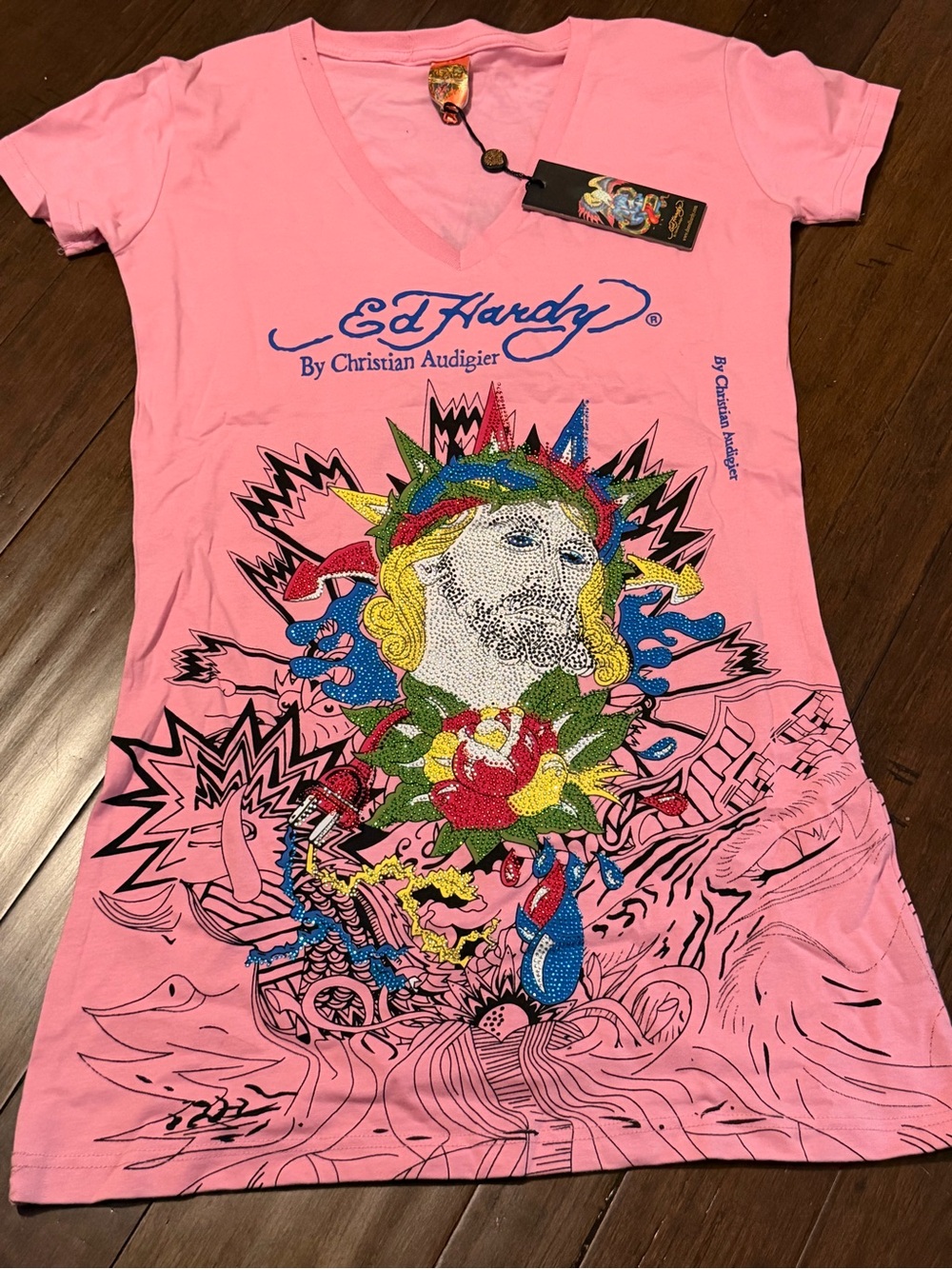 Limited Edition Ed Hardy Pink Short Sleeve V-Neck Tee with Multicolor Graphic